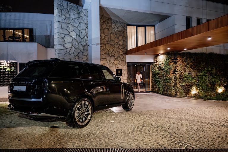British Motors i Tolstoy Members Club: veče savremenog luksuza i prefinjenog iskustva
